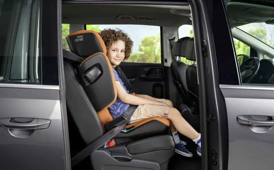 Britax Kidfit I-Size Booster Car Seat COMFORT & PRACTICAL