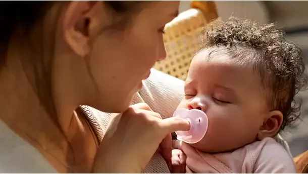 Philips Avent Soothie BOND WITH BABY